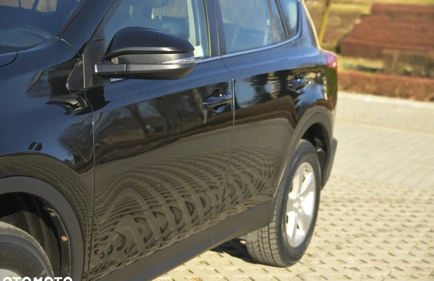 Toyota RAV4 cena 57000 przebieg: 191000, rok produkcji 2013 z Daleszyce małe 667